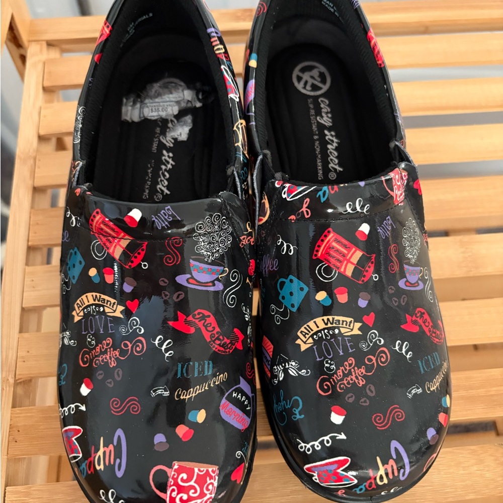 Women’s non-slip shoes